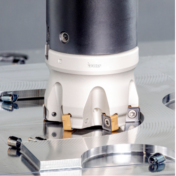 Fig.1 – The combination of a square profile with specially shaped rake and side faces is a design feature of cost-effective NEODO S890 inserts.